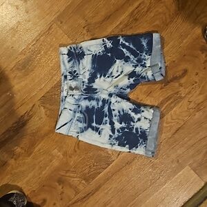 Girls Jordache tie dye jeans shorts size 6